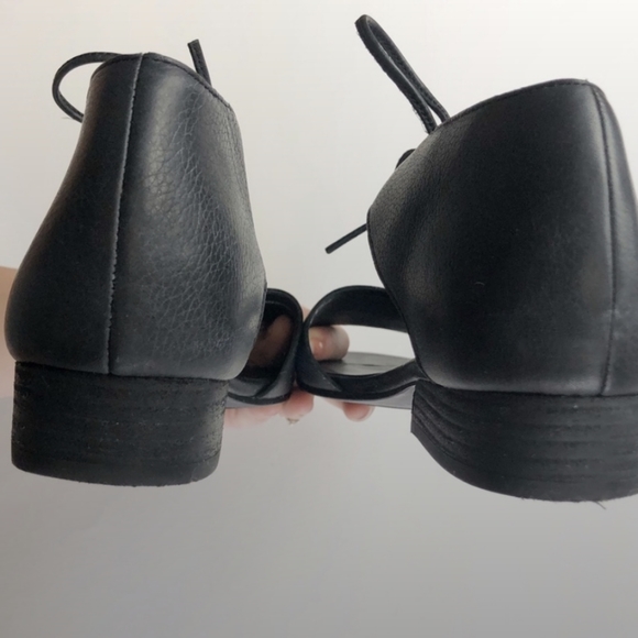 Eileen Fisher | Anne Tie Sandals - Picture 4 of 6